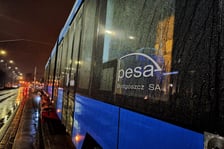 <p>Pierwsza Pesa przejeżdża ulicami Wroclawia</p>