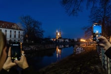 Pełnia Śnieżnego Księżyca 24 lutego we Wrocławiu