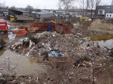 <p>Nielegalne składowisko odpad&oacute;w przy ul. Szczecińskiej</p>