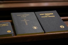 Przygotowania do świąt wielkanocnych w katedrze we Wrocławiu