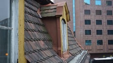 <p>Stary Refektarz we Wrocławiu, remont dachu</p>