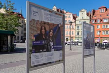 Wystawa "Miasto Stu Mostów do Europy"na placu Solnym