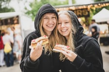 Gastro Miasto na bulwarze Dunikowskiego.