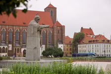 Pomnik papieża Jana XXIII we Wrocławiu