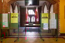 Wybory do europarlamentu we Wrocławiu. Komisja przy ul. Tęczowej