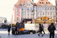 <p>Bolid F1 Red Bulla we Wrocławiu</p>