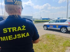 Źle zaparkowane samochody