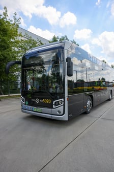 Wodorowy Nesobus na zajezdni MPK przy ul. Obornickiej