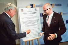 <p>Podpisanie partnerstwa na rzecz jakości obsługi towarowej w historycznym centrum miasta Wrocławia (17.07.2024)</p>