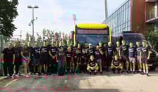 Drużyna WKS-u na lotnisko udała się autobusem MPK. Stamtąd samolotem dotarli na mecz z Riga FC