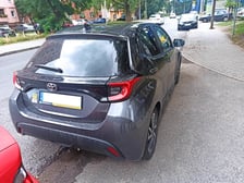 <p>Przykłady nieprawidłowego parkowania</p>