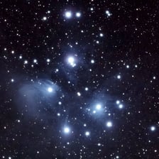 <p>Gromada otwarta gwiazd Plejady M45</p>