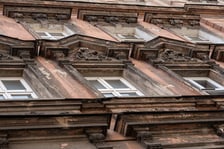 <p>Kamienice i detale architektoniczne na ulicy Nowowiejskiej i sąsiednich ulicach</p>