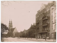 <p>Kości&oacute;ł św. Pawła i ulica Legnicka, 1912</p>