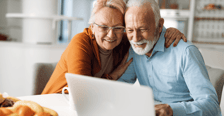 <h2>Trzynastka i czternastka w 2025 r. Ile dostaną seniorzy?</h2>
<p>Sumując wypłatę 13. i 14. emerytury w 2025 r. seniorzy mogą otrzymać do&nbsp;3 769,22 zł brutto (3 056,52 zł netto)&nbsp;z obu świadczeń.</p>
<h2>Druga waloryzacja w 2025 r. &ndash; podwyżka emerytur i rent w 2025 r.</h2>
<p>W 2025 r. planowana jest także tzw. <span style="font-weight: bold;">druga waloryzacja</span>&nbsp;(pierwsza waloryzacja jest w marcu, druga ma być we wrześniu), kt&oacute;rą rząd chce przyjąć, jeżeli w pierwszej połowie 2025 r. inflacje przekroczy 5 proc.</p>