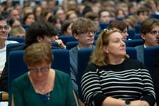 <p>Uroczystość wręczenia dyplom&oacute;w w ramach &bdquo;Wrocławskiego Programu Wspierania Uzdolnionych &ndash; PROMOVERE TALENTA&rdquo; w auli Liceum Og&oacute;lnokształcącego nr XIV</p>