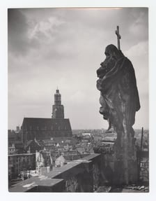 <p>Widok na Stare Miasto z Wieży Matematycznej, 1959.</p>