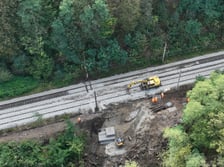 Usuwanie uszkodzeń po powodzi w Bardzie