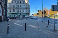 Ulica Trzebnicka. Projekt budowy drogi rowerowej obejmie odcinek od wiaduktu do mostów Trzebnickich