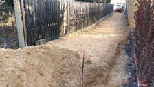 Muchobór Wielki. Remont przejścia przez strumień Kasina łączącego ulicę Stanisławowską z Samborską