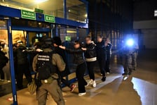 Ćwiczenia służb specjalnych na wrocławskim lotnisku