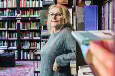 <p>Marta Hożewska, autorka książki Miejsce życzliwe. Rzecz o Targu pod Młynem Sułkowice</p>