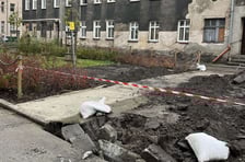 Rekultywacja skwerów, placyków i terenów zielonych w centrum Wrocławia.