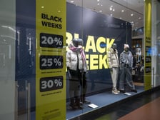 Black Week 2024 rozpoczęty. Klienci na zakupach, 30 listopada we Wrocławiu