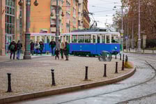 <p>Mikołajki z zabytkowym Konstalem. Wrocław, 07.12.2024</p>