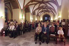 Sala Wielka Ratusza, spotkanie z parami z wieloletnim stażem, 9 grudnia 2024
