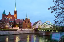 <p>Świąteczne iluminacje i ozdoby we Wrocławiu, Ostr&oacute;w Tumski</p>