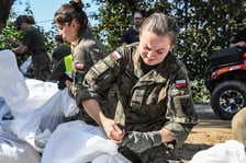 Żołnierze 10. Wrocławskiej Brygady Łączności w akcji