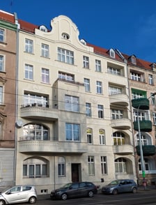 <p><span style="color: #080809; font-family: 'Segoe UI Historic', 'Segoe UI', Helvetica, Arial, sans-serif; font-size: 15px;">Sienkiewicza 104, udział Miasta we wsp&oacute;lnocie: 36%, udział Miasta w kosztach remontu: 285 tys. zł</span></p>
