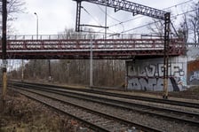 Wiadukt samochodowy na ul. Strzegomskiej. Rozpoczęły się prace nad dokumentacją niezbędna do przeprowadzenia remontu obiektu