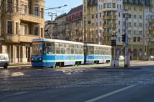 Skrzyżowanie Dubois z Pomorską. Tu w ramach Torywolucji MPK wymieni cztery rozjazdy i skrzyżowanie torów