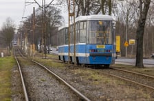 Remontowany będzie odcinek torowiska na ul. Kosmonautów od ul. Jeżowskiej do przystanku "Jeleniogórska". To ostatni fragment trasy na Leśnicę, który jest w złym stanie