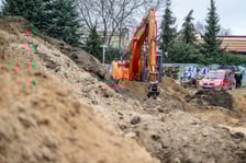 <p>Rozpoczęła się budowa&nbsp;Centrum Opiekunczo-Mieszkalnego dla dorosłych ze spektrum autyzmu</p>