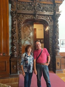 <p>Pani Gina i pan Aleksander podczas jednej z wycieczek</p>