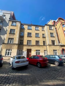 <p>Śrutowa 12</p>