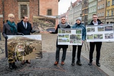 <p>Od lewej: Katarzyna Szymczak-Pomianowska, Michał Młyńczak, Przemysław Matyja, Jacek M&oacute;l i Mikołaj Czerwiński</p>