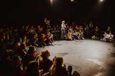 Zajęcia w szkole teatralnej we Wrocławiu