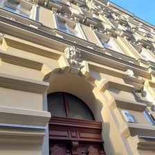 <p>Wyremontowana kamienica na Mierniczej</p>