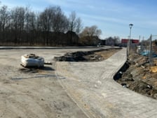 Na osiedlu Lipa Piotrowska kończy się budowa zupełnie nowej trasy  - łącznika między ulicami Cynamonową a Pełczyńską.