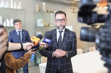 Wrocławska podstawówka nawiązała współpracę z Akademią Sztuk Pięknych - konferencja prasowa 27.03.2025