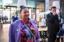 <p>Gala 30 Kreatywnych Wrocław 2025. Emose Katarzyna Uhunmwangho, laureatka 30 Kreatywnych Wrocławia w kategorii kultura/sztuka/dizajn</p>