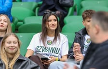 <p>Na zdjęciach mecz Śląska Wrocław z GKS Katowice na Tarczyński Arenie w sobotę 19 kwietnia</p>