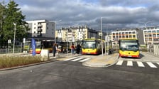 Nowa pętla "Jagodno P+R" to początek (lub koniec) nowej trasy autobusowej. O poranku MPK rozdawało pasażerom ulotki i kawę