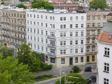 Kamienica Jedności Narodowej 185 po remoncie