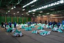 <p>Wybory na Prezydenta Polski 2025 - rozwożenie kart do głosowania po lokalach wyborczych</p>