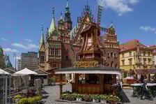 <p>Jarmark Świętojański we Wrocławiu rusza od piątku 23 maja</p>